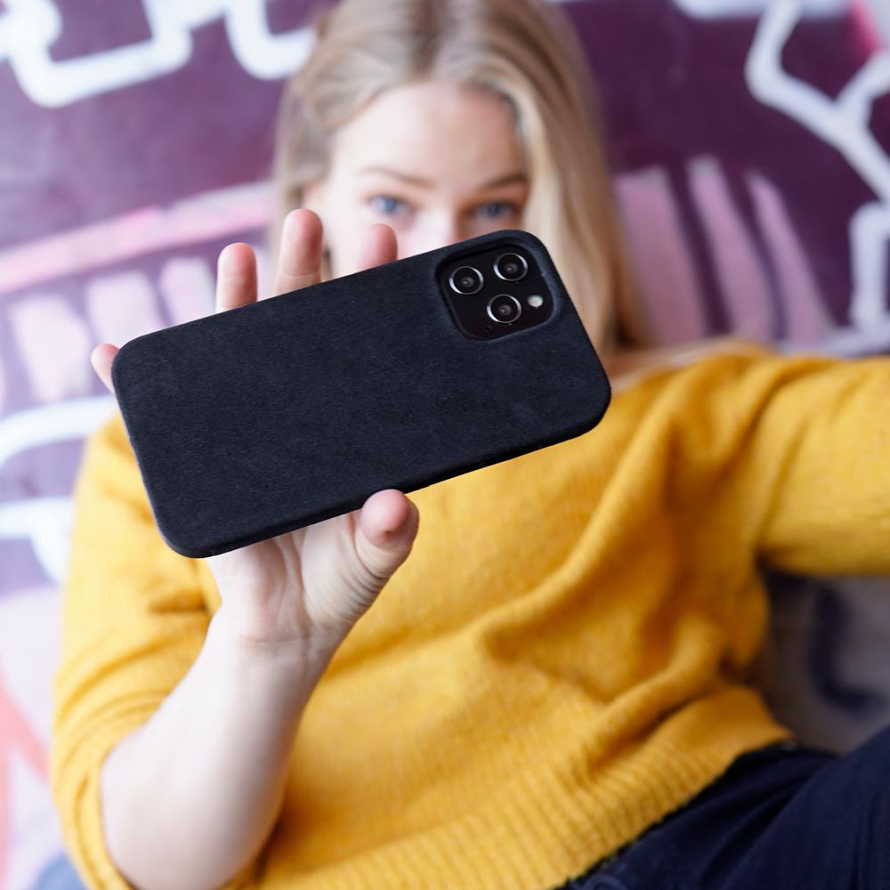 iPhone 12 mini wildleder huelle Schwarz