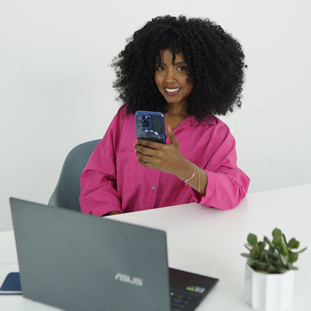 iphone 16 pro huelle